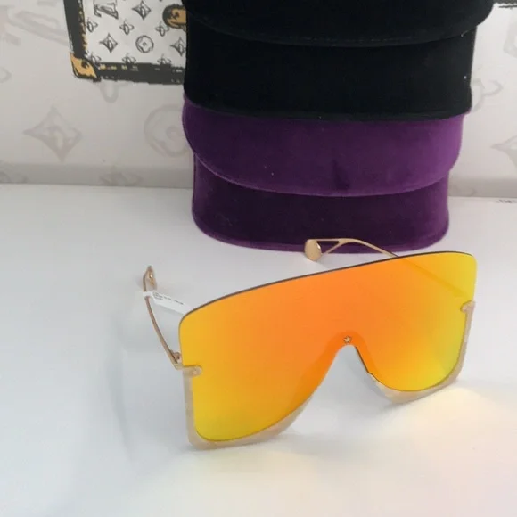 Gucci GG0540S 004 Beige Oversized Shield Sunglasses Orange Mirror - Picture 3 of 14